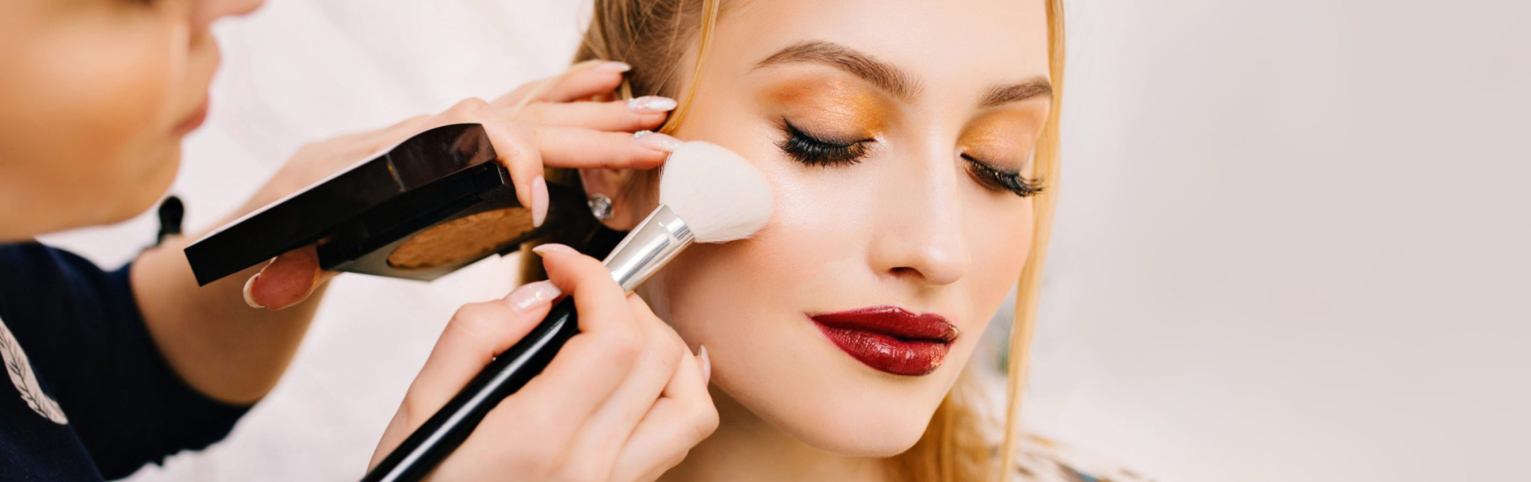 Starostlivosť o oči a make-up